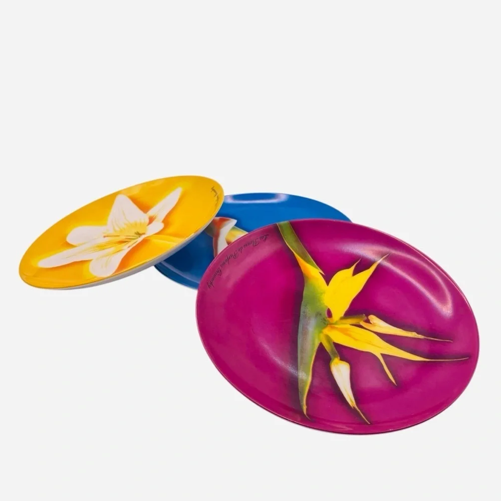 Vintage Set 3 GIVENCHY Parfums 2003 Paris Porcelain Dessert Plates Flowers 8” - Picture 3 of 12